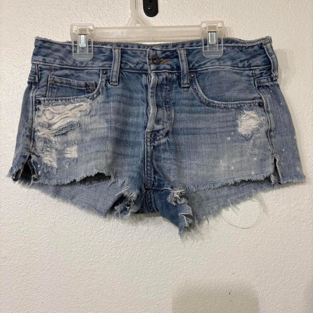 Abercrombie & Fitch distressed denim shorts